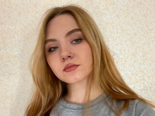 Shows cam livesex SierraWerner